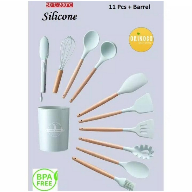 utensils set with holder