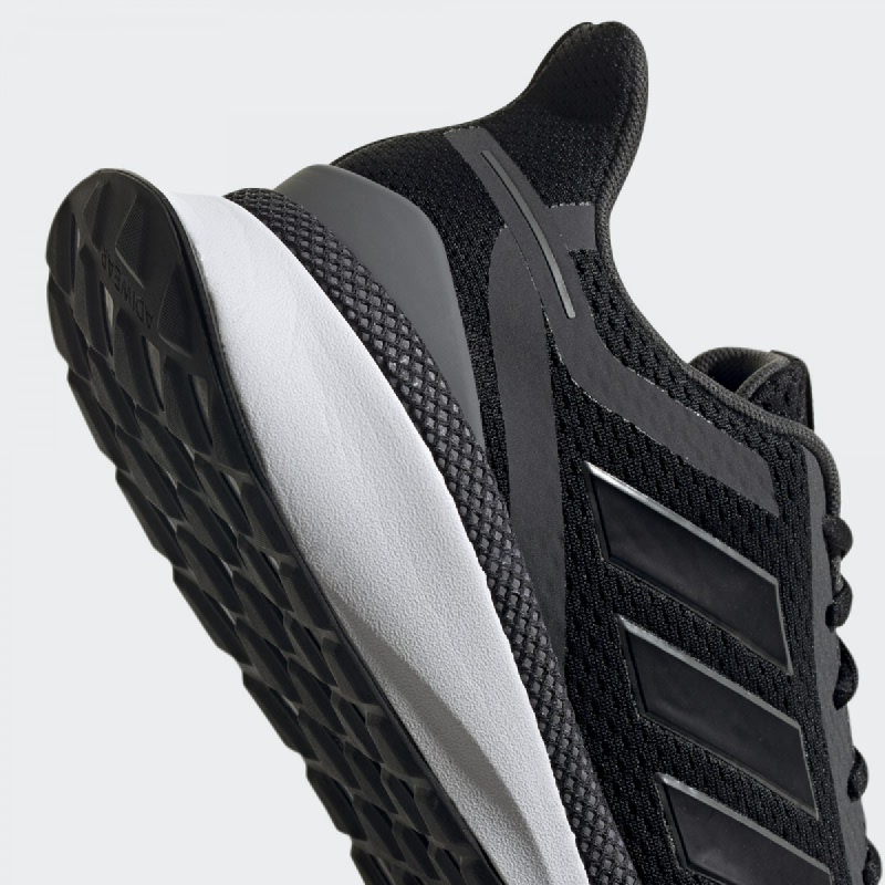 adidas nova run m running shoes