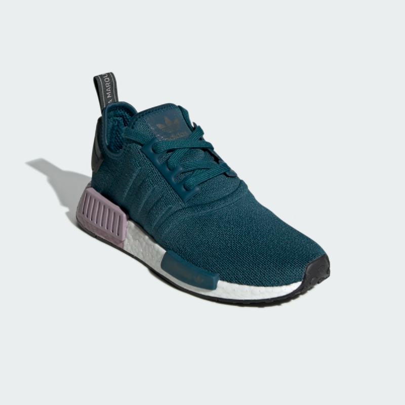 nmd r1 primeknit women