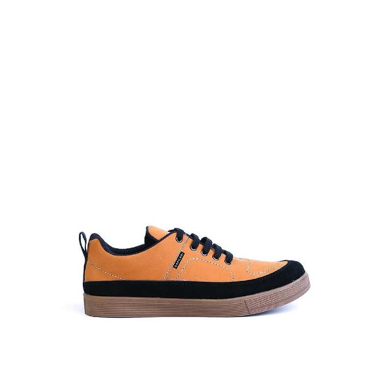 mens sneakers tan