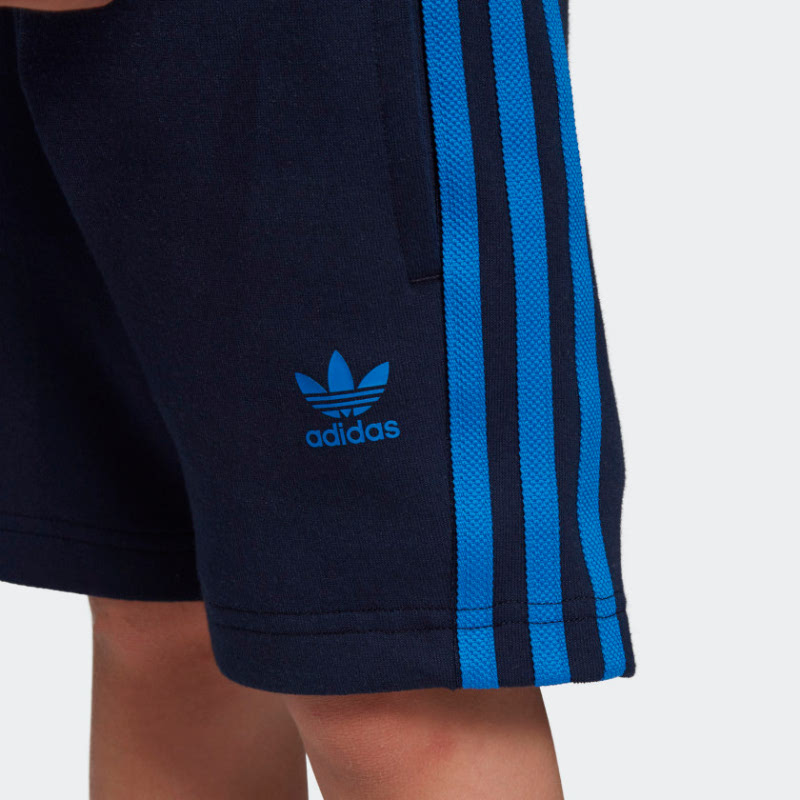 short adidas trefoil