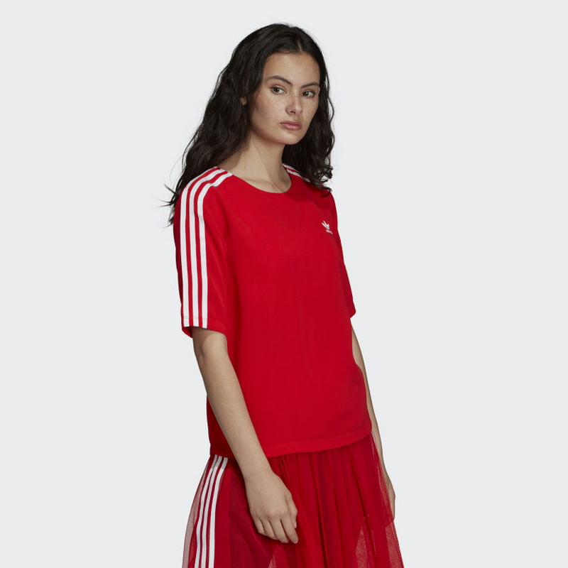 adidas 3 stripe t shirt women's red