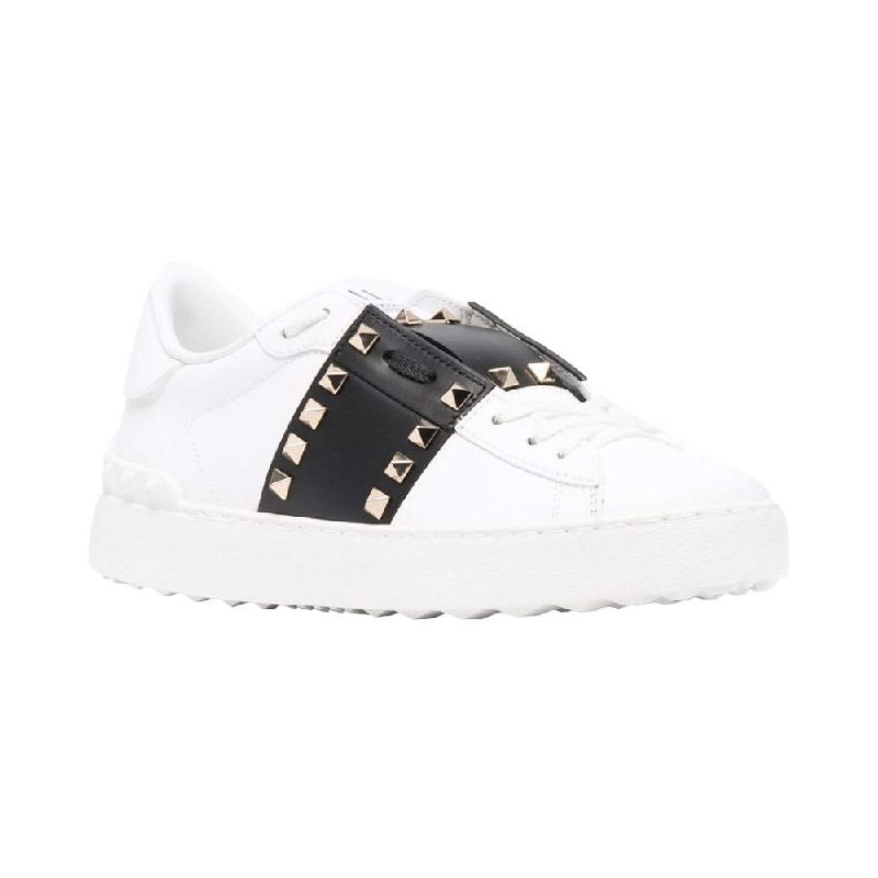 valentino garavani rockstud untitled leather sneakers